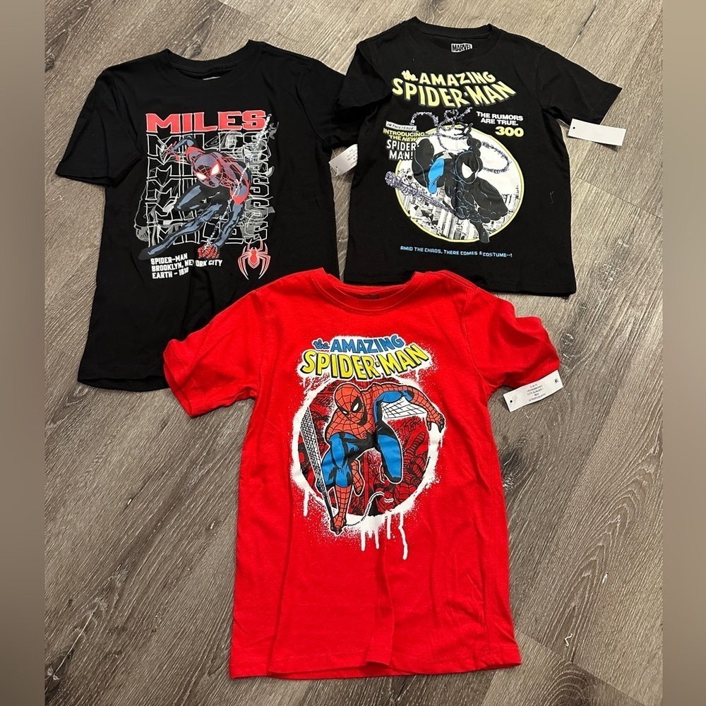 NWT bundle lot of 3 Spider-Man shirts